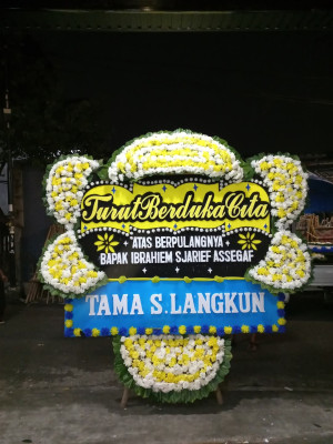 Papan Bunga Duka di Siantan Tengah